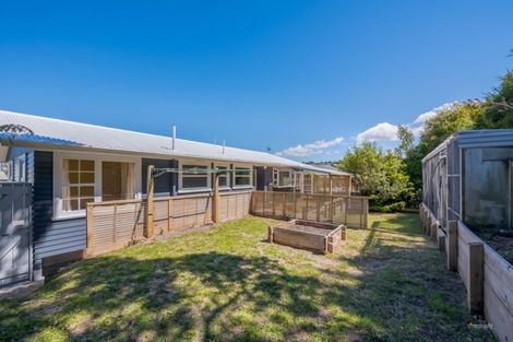 Photo of property in 9 Laburnum Grove, Maungaraki, Lower Hutt, 5010