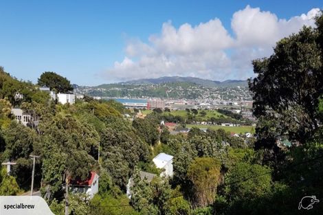 Photo of property in 64 Kinghorne Street, Strathmore Park, Wellington, 6022