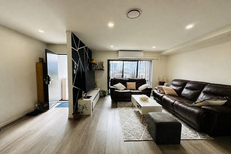 Photo of property in 37b Soaring Bird Drive, Takanini, 2112