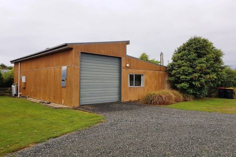 Photo of property in 43 Hillside-manapouri Road, Manapouri, 9679