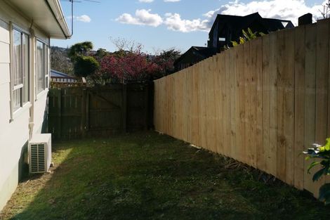 Photo of property in 1/95c Captain Scott Road, Glen Eden, Auckland, 0602