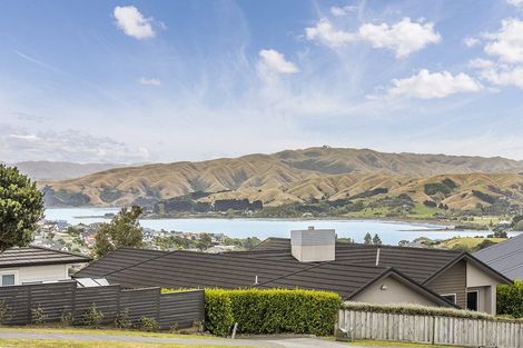 Photo of property in 152 Endeavour Drive, Whitby, Porirua, 5024