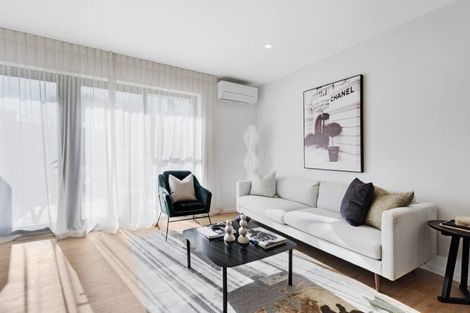 Photo of property in 15 Fencible Drive, Howick, Auckland, 2014