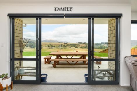 Photo of property in 26 Varsity Heights, Fitzherbert, Palmerston North, 4410