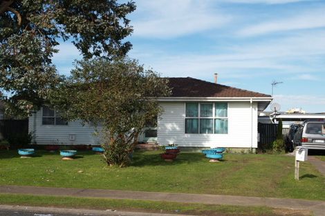 Photo of property in 31 Cottingham Crescent, Mangere East, Auckland, 2024
