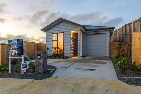 Photo of property in 144 Ninth View Avenue, Beachlands, Auckland, 2018