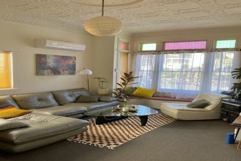 Photo of property in 14 Shoal Bay Road, Devonport, Auckland, 0624