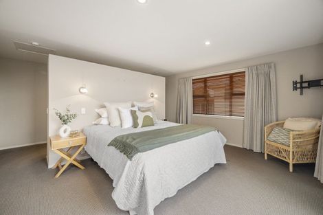 Photo of property in 28 Vaucluse Drive, Nukuhau, Taupo, 3330