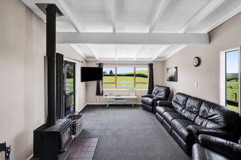 Photo of property in 1257 Mangorei Road, Mangorei, New Plymouth, 4371