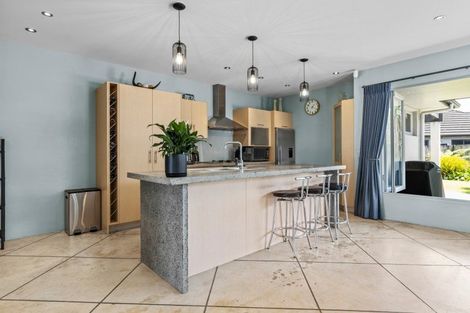 Photo of property in 18 Saint James Drive, Huntington, Hamilton, 3210