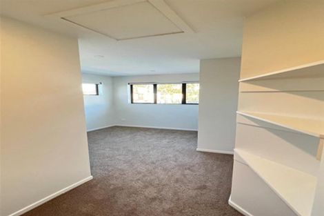 Photo of property in 27 Arahopu Place, Papakura, 2110