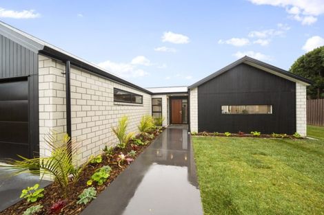 Photo of property in 23 Nadine Stanton Drive, Bell Block, New Plymouth, 4312