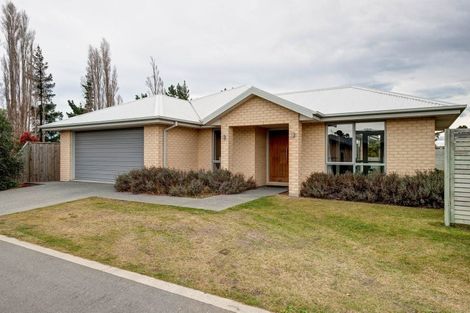 Photo of property in 4 Forbes Street, Pegasus, 7612