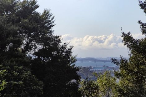 Photo of property in 13 Awhiorangi Promenade, Swanson, Auckland, 0816