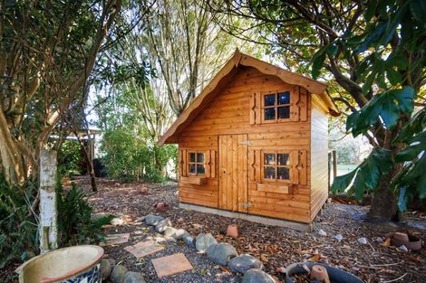 Photo of property in 573 Napier Road, Whakarongo, Palmerston North, 4470