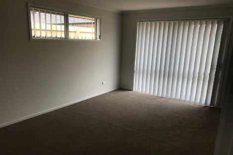 Photo of property in 15 Perla Road, Pukekohe, 2120