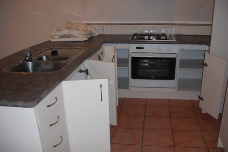 Photo of property in Tuscany Towers, 79/1 Ambrico Place, New Lynn, Auckland, 0600