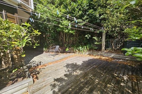 Photo of property in 141 Kahu Road, Paremata, Porirua, 5024