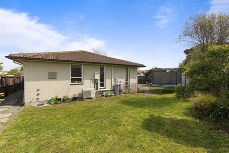 Photo of property in 2/23 Branksome Place, Parklands, Christchurch, 8083
