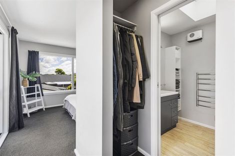 Photo of property in 8 Mappleton Avenue, Burnside, Christchurch, 8053