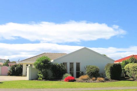 Photo of property in 32 Reilly Avenue, Mount Maunganui, 3116