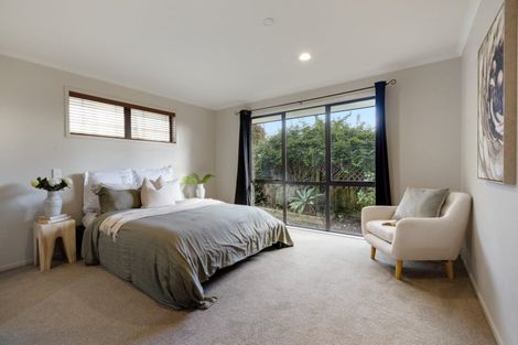 Photo of property in 8 Highlander Place, Welcome Bay, Tauranga, 3112