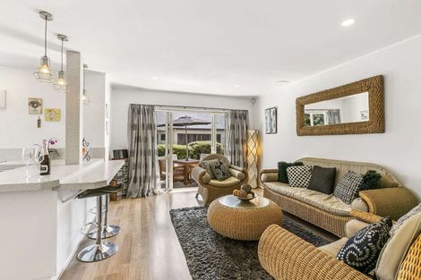 Photo of property in 37 Serene Place, Gulf Harbour, Whangaparaoa, 0930