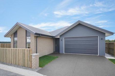 Photo of property in 9 Grey View Grove, Rangiora, 7400