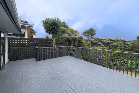 Photo of property in 1070 Scenic Drive North, Swanson, Auckland, 0816