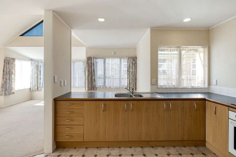 Photo of property in 68a Palmerston Street, Hamilton Central, Hamilton, 3204