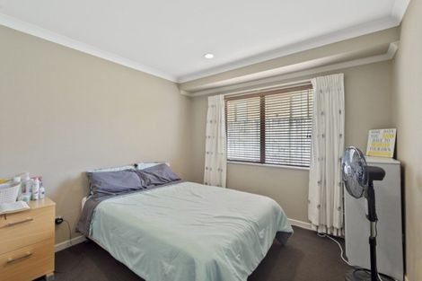 Photo of property in 16 Holford Place, Huntington, Hamilton, 3210