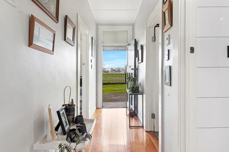 Photo of property in 32 Eynon Road, Morrinsville, 3300