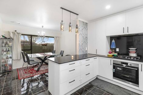 Photo of property in 95 John F Kennedy Drive, Milson, Palmerston North, 4414