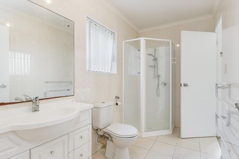 Photo of property in 21c Hillsborough Road, Hillsborough, Auckland, 1042