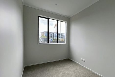 Photo of property in 3/96 Clark Road, Hobsonville, Auckland, 0616