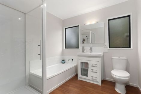 Photo of property in 47h Ambler Avenue, Glen Eden, Auckland, 0602