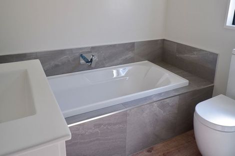 Photo of property in 13 Seelster Lane, Halswell, Christchurch, 8025