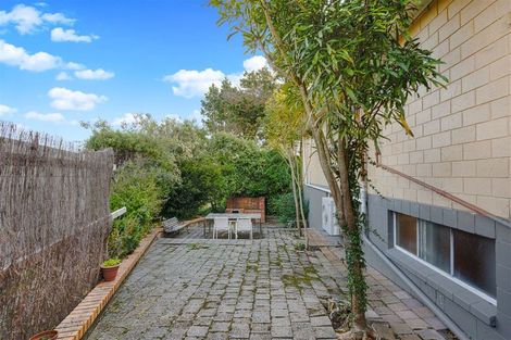 Photo of property in 196 Dyers Pass Road, Cashmere, Christchurch, 8022