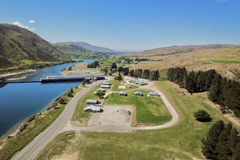 Photo of property in 567 Otematata Kurow Road, Kurow, 9435