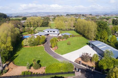Photo of property in 136 Tutaki Road, Kelvin Grove, Palmerston North, 4470