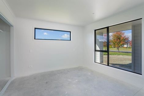 Photo of property in 16 Maison Way, Rangatira Park, Taupo, 3330