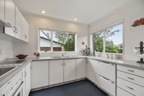Photo of property in 118a Wellington Street, Pukekohe, 2120
