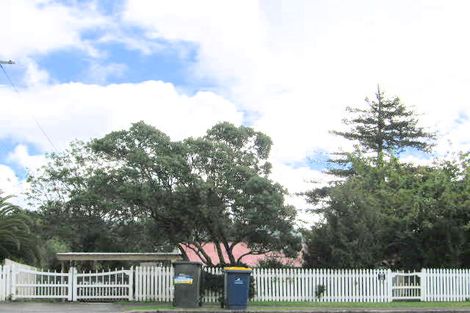 Photo of property in 125 Rosier Road, Glen Eden, Auckland, 0602