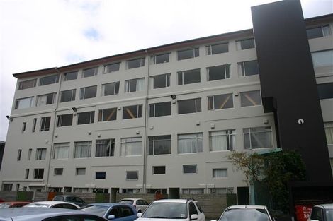 Photo of property in Qba Apartments, 4q/51 Webb Street, Mount Cook, Wellington, 6011