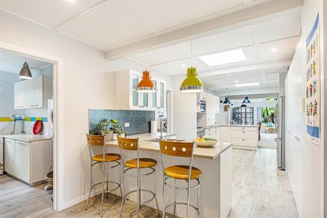 Photo of property in 46 The Circle, Manly, Whangaparaoa, 0930