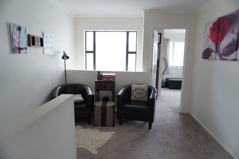 Photo of property in 20 Eastwood Rise, Browns Bay, Auckland, 0630