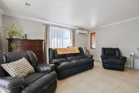 Photo of property in 107 High Street, Oxford, 7430