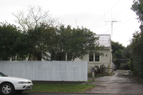 Photo of property in 76 Rimu Street, Maeroa, Hamilton, 3200