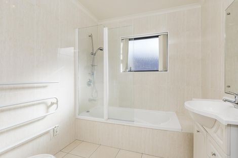 Photo of property in 21c Hillsborough Road, Hillsborough, Auckland, 1042