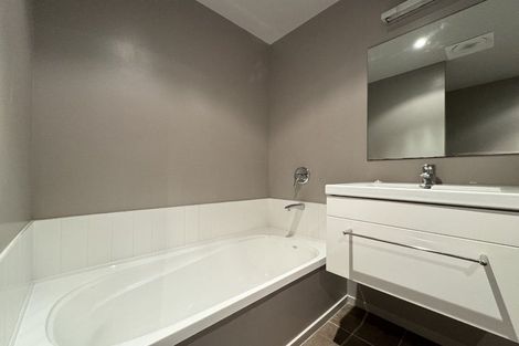 Photo of property in 2/114 Mitchell Street, Brooklyn, Wellington, 6021